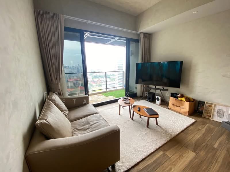 The Lofts Asoke, Bangkok, Sukhumvit 21 Road, Khlongtoei Nua, Watthana, Bangkok, 2 Bedrooms, 75 sqm, Condo For Rent, by Forty-Six Real Estate Group, 500177059 - DDproperty.com