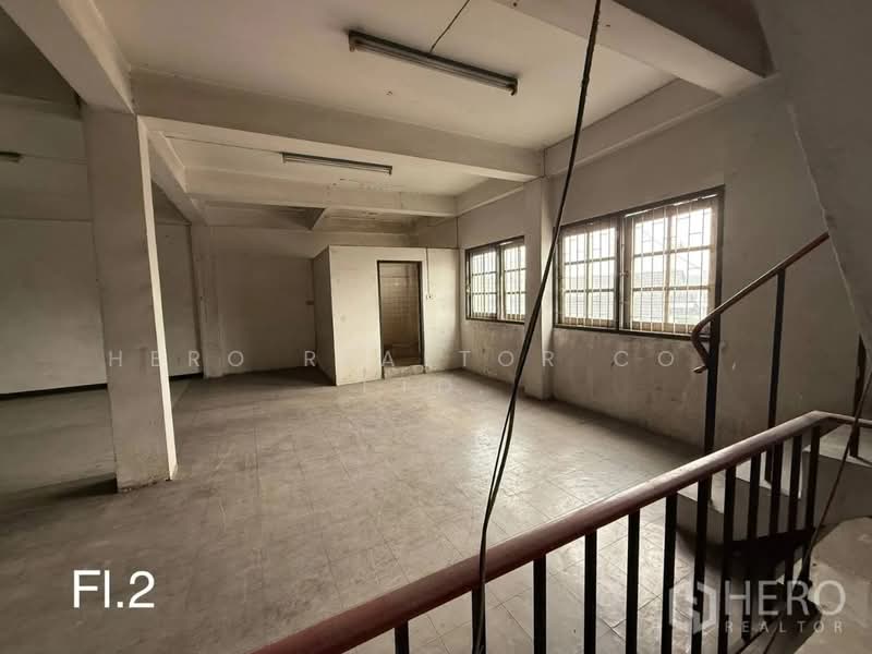 For Rent - For rent Shophouse 432 sqm in Bang Na, Bang Na, Bangkok BTS Udom Suk hre00340, Bangkok