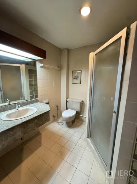 ให้เช่า โฮมออฟฟิศ 450 ตร.ม. คลองตันเหนือ วัฒนา ใกล้ BTS ทองหล่อ hre00345, กรุงเทพ, คลองตันเหนือ, วัฒนา, กรุงเทพ, 450 ตร.ม., ตึกแถว-อาคารพาณิชย์ ให้เช่า, โดย Hero Realtor Co., Ltd., 500177064 - DDproperty.com