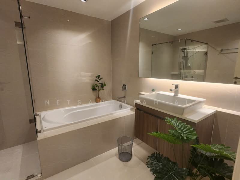 Vtara Sukhumvit 36, Bangkok, 118 Soi Saen Sabai, Phra Kanong, Khlong Toei, Bangkok, 2 Bedrooms, 58 sqm, Condo For Rent, by Netsanthiah Ai, 500177067 - DDproperty.com