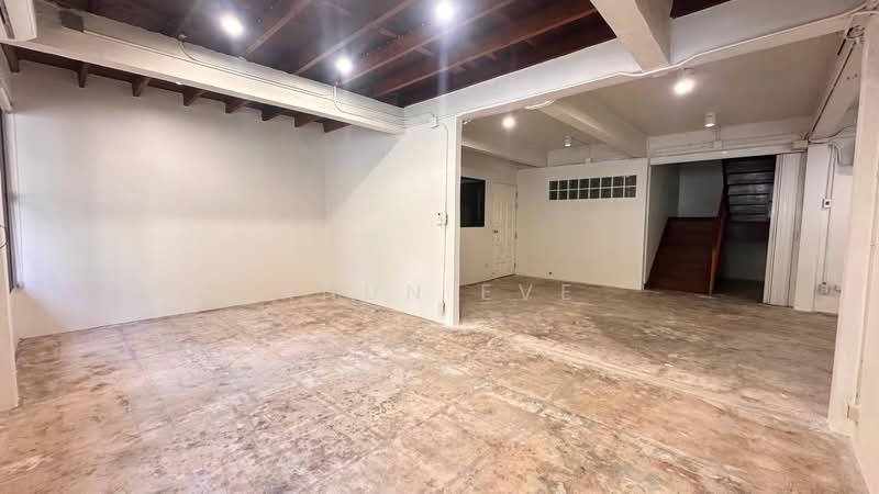 House for rent located in Ekkamai 22 nice decorated for residence and home office ( SPSEVE1759 ), Bangkok, เอกมัย22, Khlong Tan Nua, Watthana, Bangkok, 4 Bedrooms, 300 sqm, Single Detached House For Rent, by Khun Eve, 500177079 - DDproperty.com