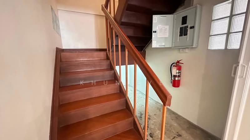 House for rent located in Ekkamai 22 nice decorated for residence and home office ( SPSEVE1759 ), Bangkok, เอกมัย22, Khlong Tan Nua, Watthana, Bangkok, 4 Bedrooms, 300 sqm, Single Detached House For Rent, by Khun Eve, 500177079 - DDproperty.com