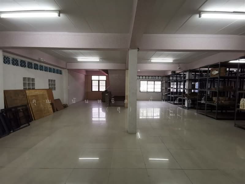 อาคารพาณิชย์ 6 ชั้น 159.4 ตร.ว. หมู่บ้านชุมชนสวนสมเด็จย่า ซอยตลาดสมเด็จเจ้าพระยา1 ใกล้ Icon Siam, Bangkok, ถนนสมเด็จเจ้าพระยา, Somdet Chao Phraya, Khlong San, Bangkok, , 700 sqm, Shophouse For Sale, by คุณ นันทชิต มั่นศักดิ์ (สุ), 500177085 - DDproperty.com