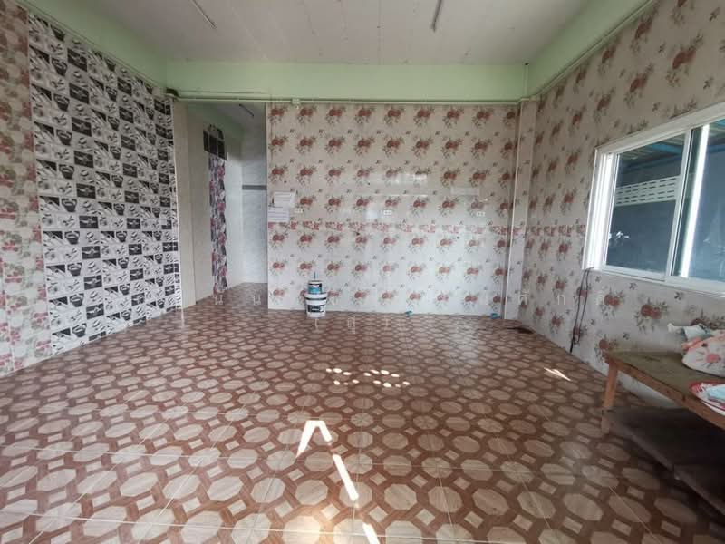 อาคารพาณิชย์ 3 ชั้น 150 ตร.ว. อาคารพาณิชย์ ซอยทวีวัฒนา1แยก11 ใกล้ตลาดธนบุรี, Bangkok, ถนนทวีวัฒนา, Nong Kang Plu, Nong Khaem, Bangkok, , 600 sqm, Shophouse For Sale, by คุณ นันทชิต มั่นศักดิ์ (สุ), 500177093 - DDproperty.com