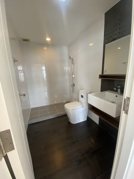 Plex Bangna, Samut Prakan, 90/239 Burapha Withi Expressway, Bang Kaeo, Bang Plee, Samut Prakan, 3 Bedrooms, 190 sqm, Townhouse For Rent, by Charlie wongsermsin, 500177096 - DDproperty.com