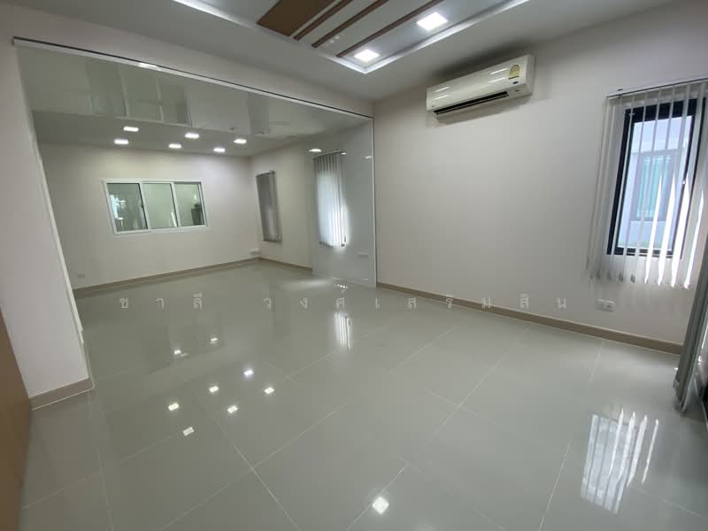 Plex Bangna, Samut Prakan, 90/239 Burapha Withi Expressway, Bang Kaeo, Bang Plee, Samut Prakan, 3 Bedrooms, 190 sqm, Townhouse For Rent, by Charlie wongsermsin, 500177096 - DDproperty.com