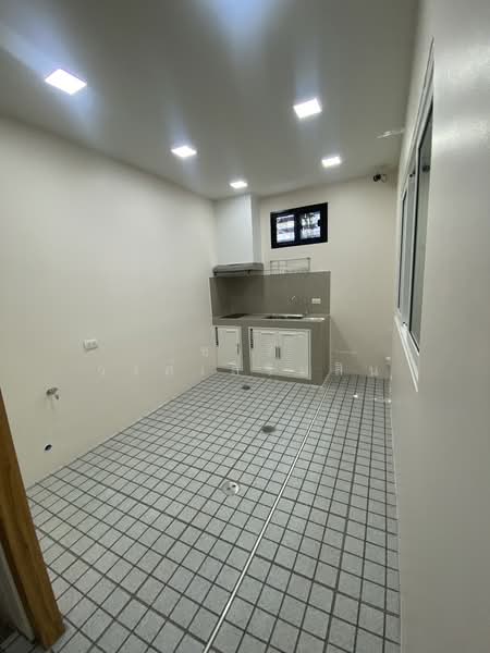 Plex Bangna, Samut Prakan, 90/239 Burapha Withi Expressway, Bang Kaeo, Bang Plee, Samut Prakan, 3 Bedrooms, 190 sqm, Townhouse For Rent, by Charlie wongsermsin, 500177096 - DDproperty.com