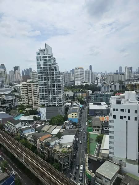 BEATNIQ Sukhumvit 32, Bangkok, Soi Sukhumvit 32, Sukhumvit Road, Khong Tan, Khlong Toei, Bangkok, 2 Bedrooms, 107 sqm, Condo For Rent, by RE PROPERTY CO.,LTD., 500177098 - DDproperty.com
