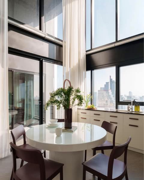 The Lofts Silom : เดอะ ลอฟท์ สีลม, กรุงเทพ, ถนนประมวญ, สีลม, บางรัก, กรุงเทพ, 122 ตร.ม., คอนโด ให้เช่า, โดย Rungtiwa Chinchai, 500177114 - DDproperty.com