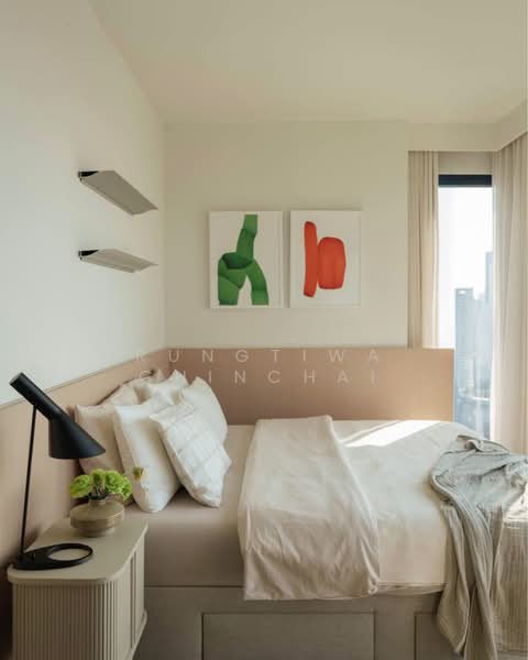 The Lofts Silom, Bangkok, Pramuan Road, Silom, Bang Rak, Bangkok, 2 Bedrooms, 122 sqm, Condo For Rent, by Rungtiwa Chinchai, 500177114 - DDproperty.com