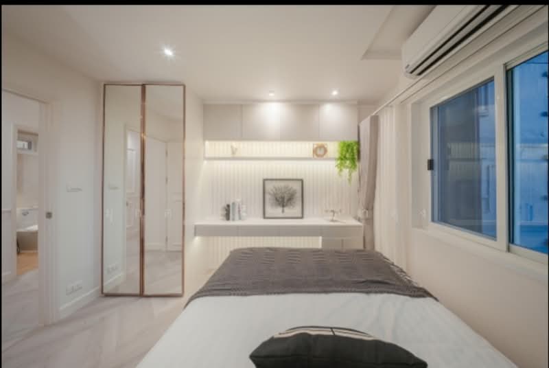 Fortune Condo Town, Bangkok, Naradhiwas Rajanakarindra 24 Alley, Chong Nonsi, Yan Nawa, Bangkok, 2 Bedrooms, 86 sqm, Condo For Rent, by Mukda Mungkaladung, 500177125 - DDproperty.com
