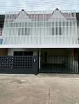 ทาวน์เฮ้าส์ 2 ชั้น สุวรรณศรซอย 18 ถนนสุวรรณศร ตำบลวังกระโจม อำเภอเมืองนครนายก จังหวัดนครนายก, นครนายก