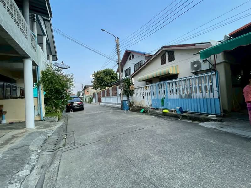 บ้านเดี่ยว 2 ชั้น 80 ตร.ว. บ้านเดี่ยว ซอยนวมินทร์95 ถนนนวมินทร์, กรุงเทพ, ถนนนวมินทร์, คลองกุ่ม, บึงกุ่ม, กรุงเทพ, 320 ตร.ม., บ้านเดี่ยว ขาย, โดย คุณ สุภัตรา พลอยแดง (แพร), 500177159 - DDproperty.com