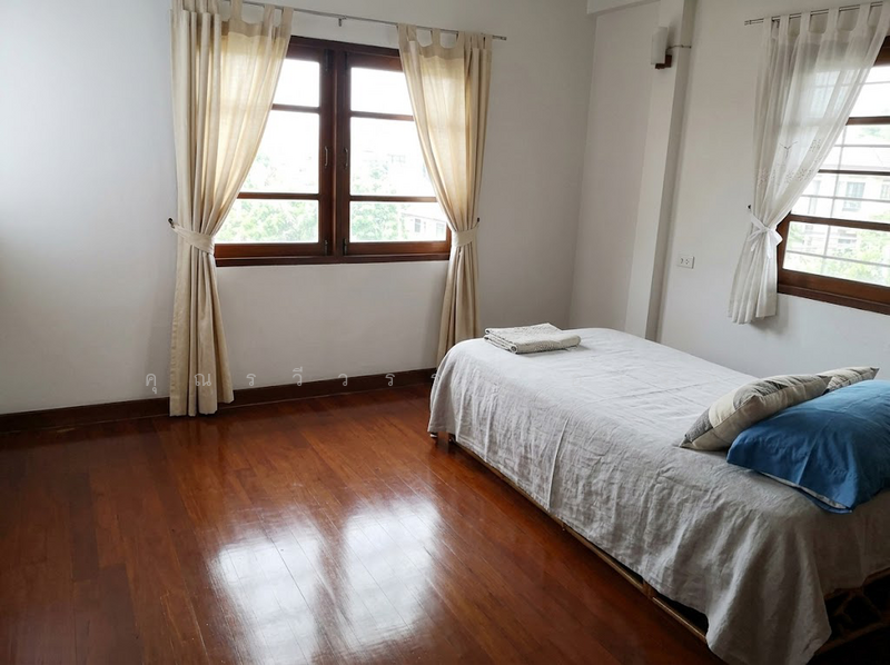 Detatched house, Bangkok, สุทธิสาร, Samsen Nok, Huai Khwang, Bangkok, 4 Bedrooms, 254 sqm, Single Detached House For Rent, by คุณรวีวรรณ อู่เงิน, 500177167 - DDproperty.com