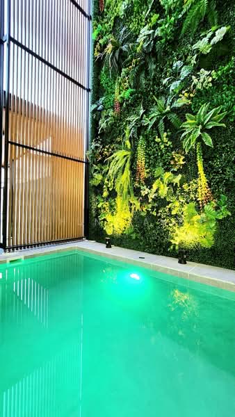 ขาย - ขาย บ้านเดี่ยว พูลวิลล่าหรูส่วนตัว ห่างจาก BTS บางจาก ประมาณ 300 เมตร ( SPSJP178), กรุงเทพ