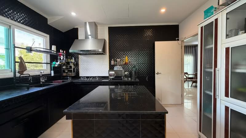 Supalai Garden Ville Theparak-Bangna, Samut Prakan, Phreak Sa Mai, Muang Samut Prakarn, Samut Prakan, 4 Bedrooms, 197 sqm, Single Detached House For Sale, by คุณ มณีรัตน์ ( เจี๊ยบ ), 500177184 - DDproperty.com