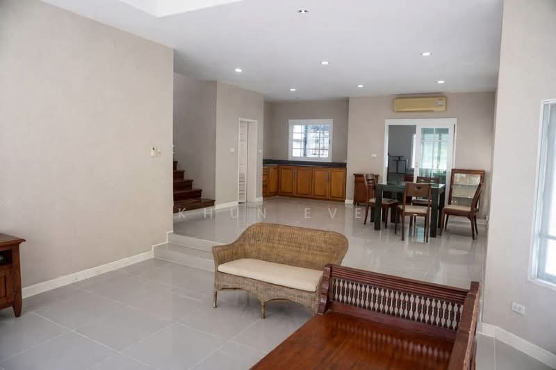 Single house for Rent Srinakarin 51 Near Seacon Square (SPSEVE1763 ), Bangkok, ศรีนครินทร์ 51, Nong Bon, Prawet, Bangkok, 4 Bedrooms, 220 sqm, Single Detached House For Rent, by Khun Eve, 500177205 - DDproperty.com