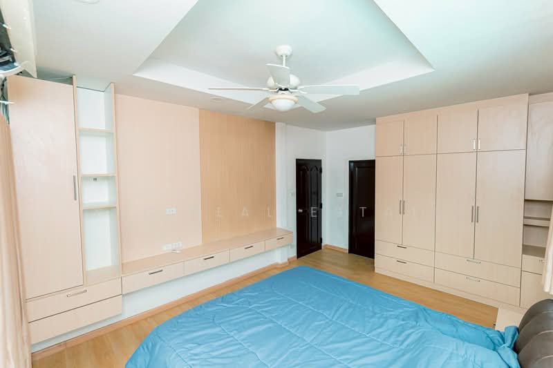 Pool Villa for Sale in East Pattaya Near Sukhumvit and Jomtien, Chon Buri (Pattaya), Bang Lamung, Bang Lamung (Pattaya), Chon Buri (Pattaya), 4 Bedrooms, 332 sqm, Villa For Sale, by PLC Real Estate, 500177214 - DDproperty.com