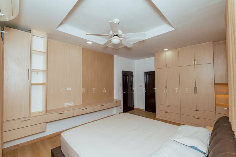 Pool Villa for Sale in East Pattaya Near Sukhumvit and Jomtien, Chon Buri (Pattaya), Bang Lamung, Bang Lamung (Pattaya), Chon Buri (Pattaya), 4 Bedrooms, 332 sqm, Villa For Sale, by PLC Real Estate, 500177214 - DDproperty.com