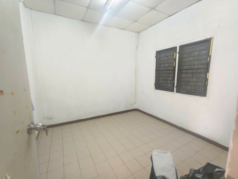 หมู่บ้านการเคหะบ้านโพธิ์ ฉะเชิงเทรา, ฉะเชิงเทรา, สนามจันทร์, บ้านโพธิ์, ฉะเชิงเทรา, 100 ตร.ม., ทาวน์เฮ้าส์ ขาย, โดย The Best Property แก้ว, 500177249 - DDproperty.com