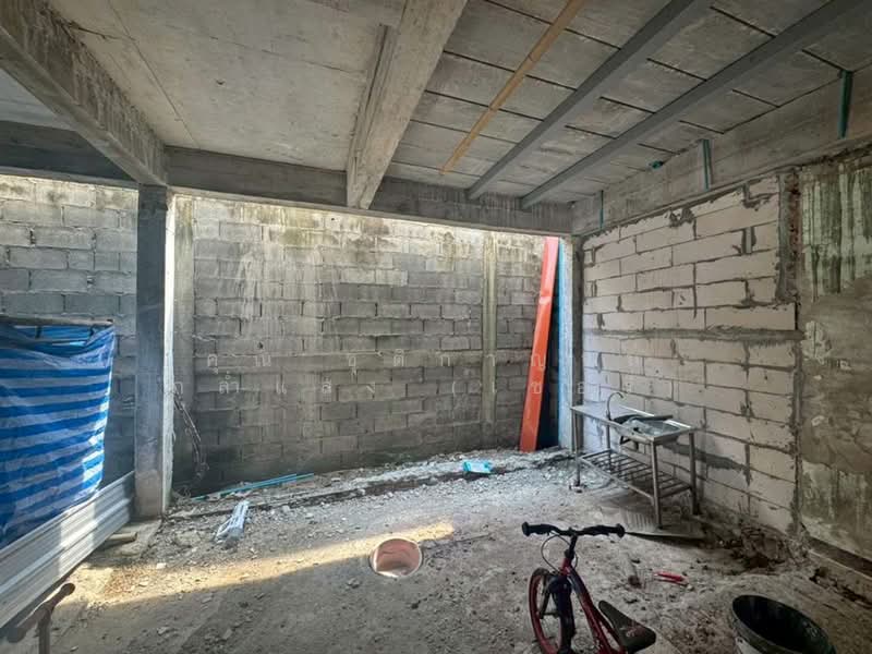 Nisachon, Bangkok, Soi Bang Waek 79, Khlong Khwang, Phasi Charoen, Bangkok, 7 Bedrooms, 250 sqm, Townhouse For Sale, by คุณ ชุติกาญจน์ กล่ำแสง (เชอรี่), 500177255 - DDproperty.com