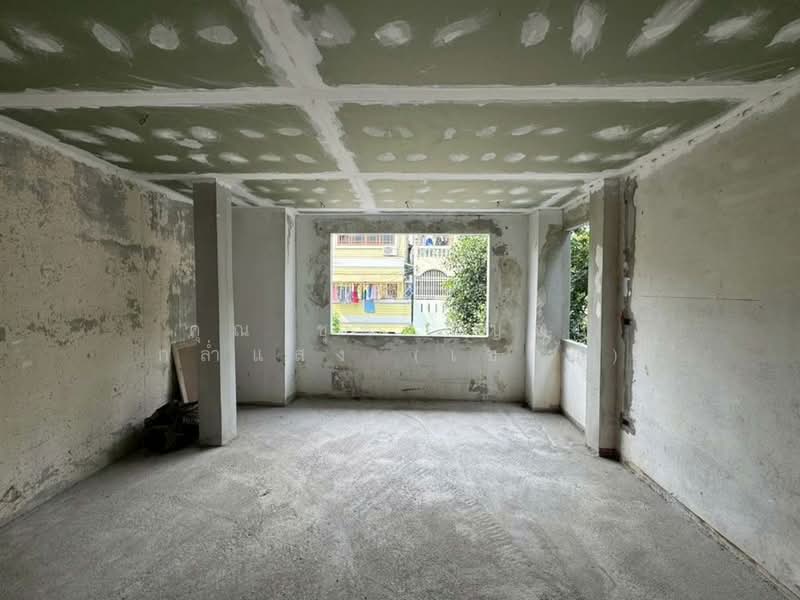 Nisachon : นิศาชล, กรุงเทพ, ซอย บางแวก 79, คลองขวาง, ภาษีเจริญ, กรุงเทพ, 250 ตร.ม., ทาวน์เฮ้าส์ ขาย, โดย คุณ ชุติกาญจน์ กล่ำแสง (เชอรี่), 500177255 - DDproperty.com