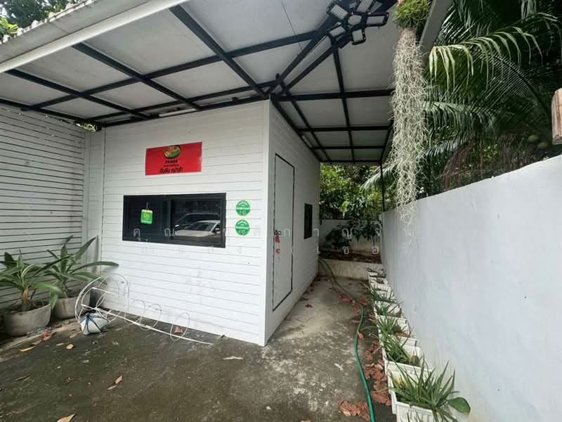 Nisachon : นิศาชล, กรุงเทพ, ซอย บางแวก 79, คลองขวาง, ภาษีเจริญ, กรุงเทพ, 250 ตร.ม., ทาวน์เฮ้าส์ ขาย, โดย คุณ ชุติกาญจน์ กล่ำแสง (เชอรี่), 500177255 - DDproperty.com