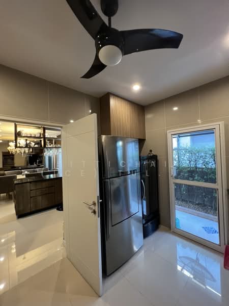 Burasiri Pattanakarn, Bangkok, New Pattanakarn Road, Prawet, Prawet, Bangkok, 4 Bedrooms, 299 sqm, Single Detached House For Sale, by Sittichai (Ice) Tulyanon, 500177277 - DDproperty.com