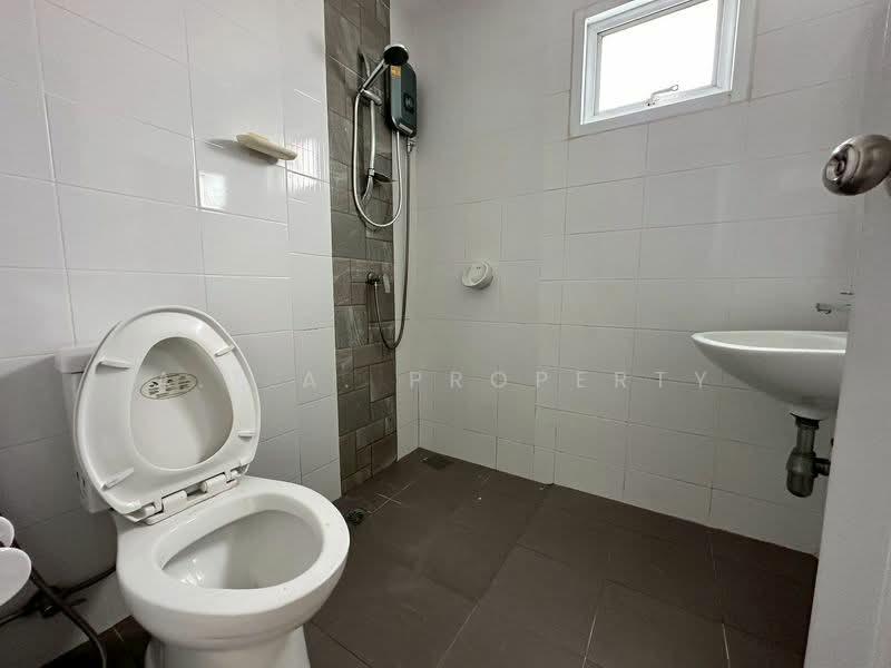 เดอะ มอนเทอเรย์ ศรีราชา, Chon Buri (Pattaya), Surasak, Si Racha, Chon Buri (Pattaya), 3 Bedrooms, 70 sqm, Townhouse For Rent, by A.T.A. Property, 500177291 - DDproperty.com