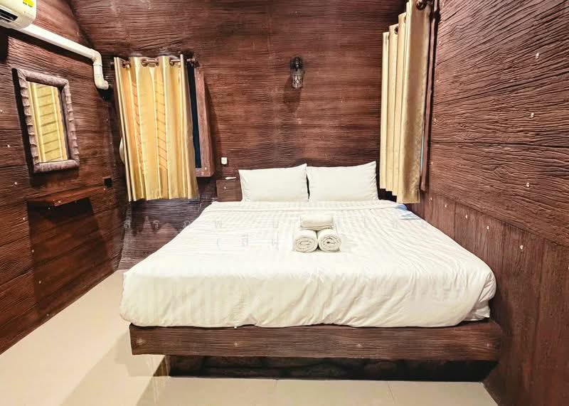 ขาย - ขายกิจการรีสอร์ทและร้านอาหาร เนื้อที่ 42 ไร่ 32 ตารางวา ต.ห้วยทราย อ.เมือง จ.ประจวบคีรีขันธ์, ประจวบคีรีขันธ์