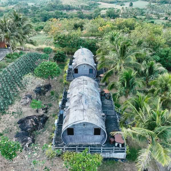 ขาย - ขายกิจการรีสอร์ทและร้านอาหาร เนื้อที่ 42 ไร่ 32 ตารางวา ต.ห้วยทราย อ.เมือง จ.ประจวบคีรีขันธ์, ประจวบคีรีขันธ์