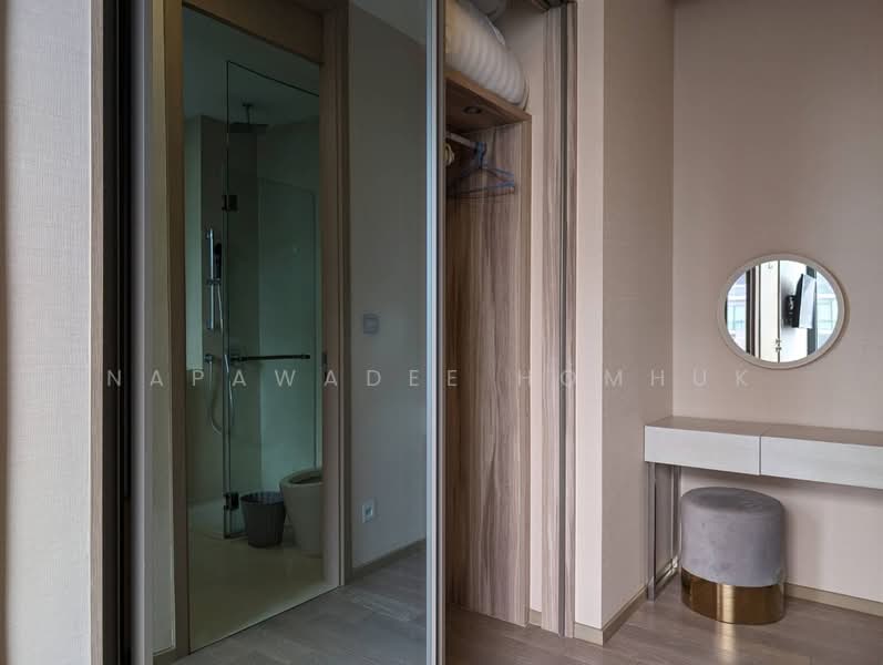 The Esse Asoke, Bangkok, 333 Soi Sukhumvit 21, Sukhumvit Road, Khlongtoei Nua, Watthana, Bangkok, 1 Bedroom, 45 sqm, Condo For Rent, by Napawadee Homhuk, 500177304 - DDproperty.com