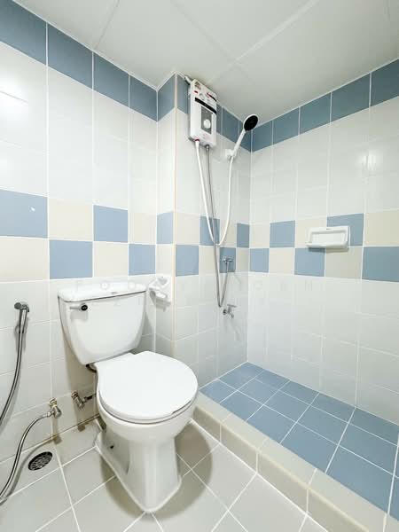 Lumpini Center Ladprao 111, Bangkok, 60-127 Soi Lat Phrao 111, Khlong Chan, Bang Kapi, Bangkok, 1 Bedroom, 28 sqm, Condo For Sale, by Poonyaporn Veerabulyarit, 500177306 - DDproperty.com