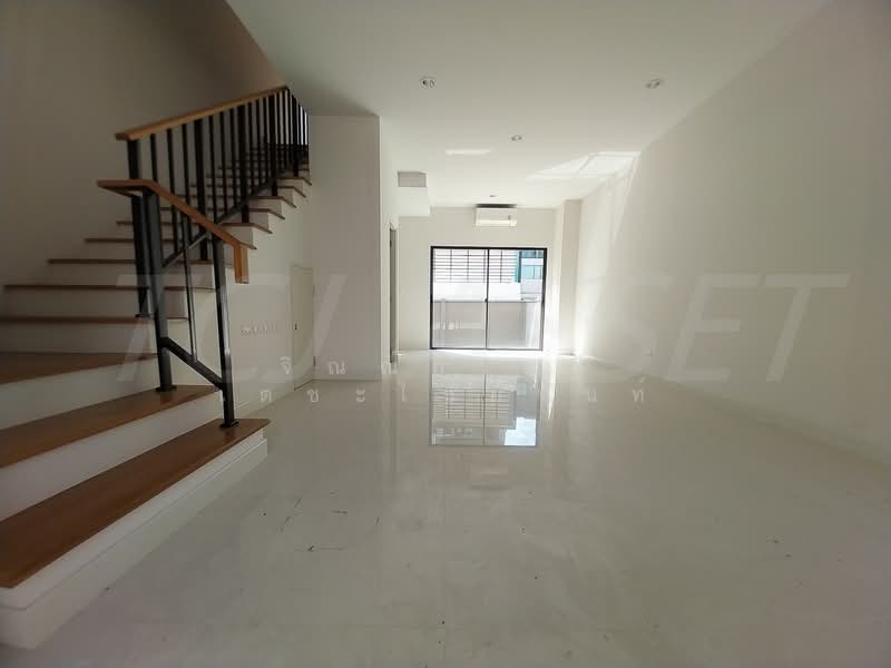 บ้านกลางเมือง บางนา-วงแหวน : Baan Klang Mueang Bangna-Wongwaen, สมุทรปราการ, บางพลีใหญ่, บางพลี, สมุทรปราการ, 200 ตร.ม., ทาวน์เฮ้าส์ ขาย, โดย จิณณ์กระวี เตชะไชยนันท์, 500177308 - DDproperty.com