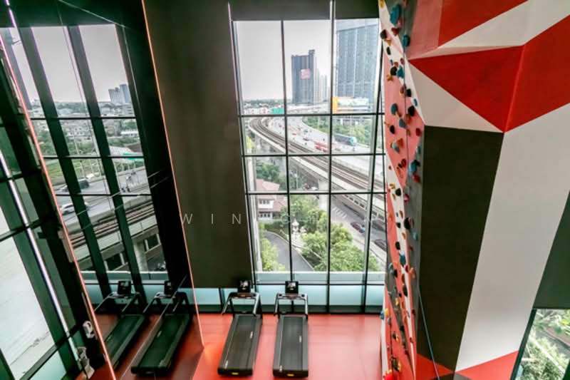 Altitude Unicorn Sathorn-Tha Phra, Bangkok, Ratchaphruek Road, Talat Plu, Thon Buri, Bangkok, 1 Bedroom, 24 sqm, Condo For Rent, by Win Chan, 500177309 - DDproperty.com