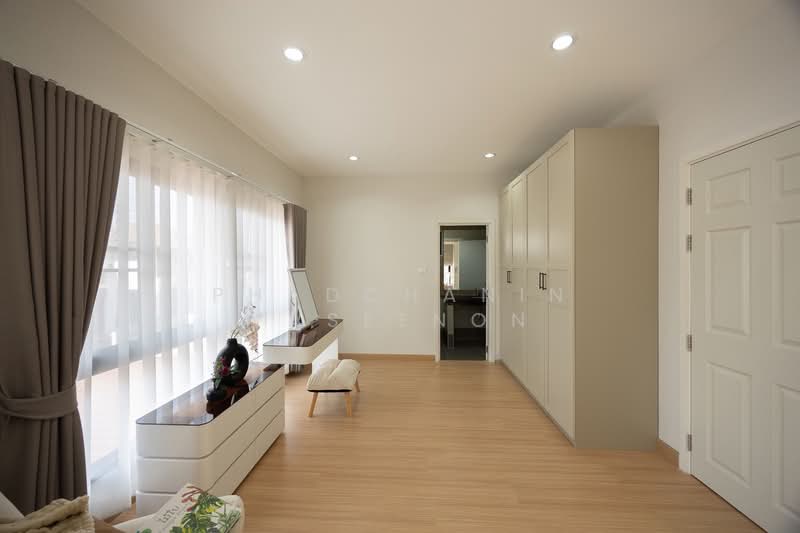 KarnkanokVille 18, Chiang Mai, San Phak Wan, Hang Dong, Chiang Mai, 3 Bedrooms, 196 sqm, Single Detached House For Rent, by Phadchanin Vaseenon, 500177330 - DDproperty.com