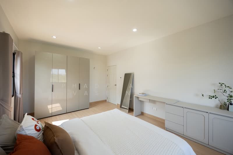 KarnkanokVille 18, Chiang Mai, San Phak Wan, Hang Dong, Chiang Mai, 3 Bedrooms, 196 sqm, Single Detached House For Rent, by Phadchanin Vaseenon, 500177330 - DDproperty.com