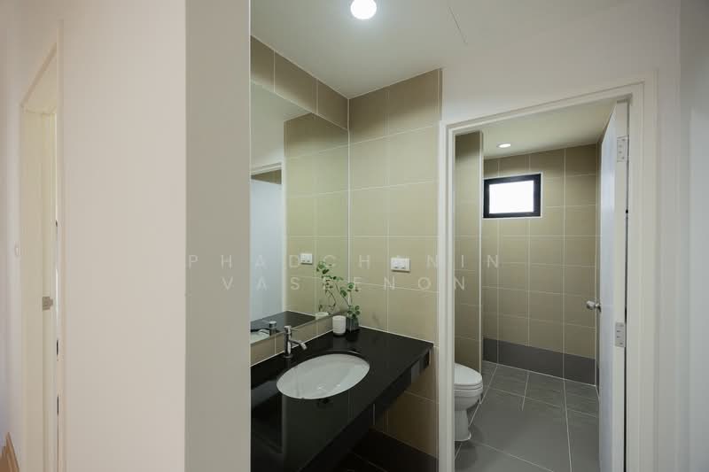 KarnkanokVille 18, Chiang Mai, San Phak Wan, Hang Dong, Chiang Mai, 3 Bedrooms, 196 sqm, Single Detached House For Rent, by Phadchanin Vaseenon, 500177330 - DDproperty.com