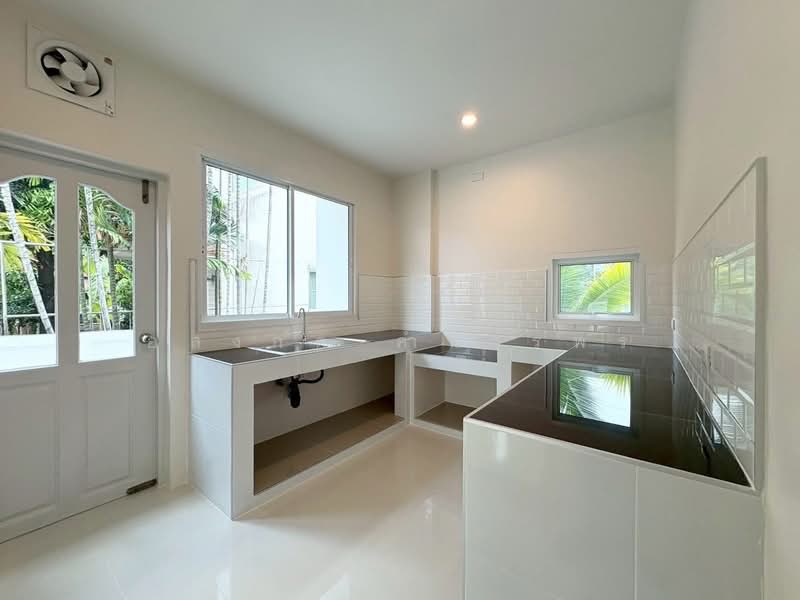 Mantana Pinklao-Rama 5, Nonthaburi, Nakhon In Road, Bang Khun Kong, Bang Kruai, Nonthaburi, 3 Bedrooms, 170 sqm, Single Detached House For Sale, by อลงกต คำนวรพร, 500177346 - DDproperty.com