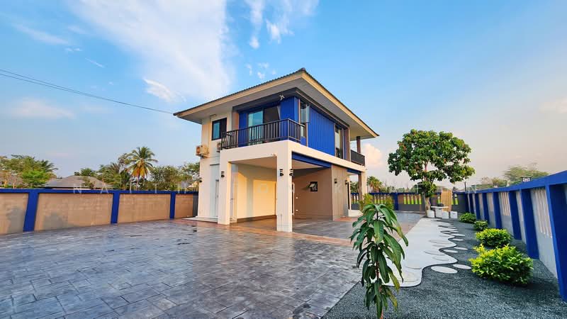 บ้านเดี่ยว วิวทุ่งนา สันทรายหลวง สันทราย เชียงใหม่, Chiang Mai, San Sai Luang, San Sai, Chiang Mai, 3 Bedrooms, 166 sqm, Single Detached House For Sale, by Natthapon Koafun, 500177349 - DDproperty.com