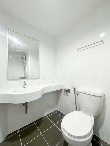 Lumpini Condo Town Raminthra-Latplakhao 2, Bangkok, Ladplakhao Road, Anusaowari, Bang Khen, Bangkok, 1 Bedroom, 26 sqm, Condo For Sale, by Poonyaporn Veerabulyarit, 500177374 - DDproperty.com