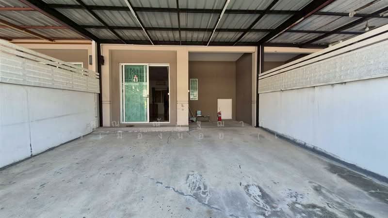 Pruksa Ville 106 Rangsit-Klong 2, Pathum Thani, Rangsit-Nakhon Nayok Road (Khlong Song section), Prachathipat, Thanyaburi, Pathum Thani, 3 Bedrooms, 100 sqm, Townhouse For Sale, by คุณ ณัฏฐฌาภัส แก้วเมืองน้อย (เฌอ), 500177376 - DDproperty.com