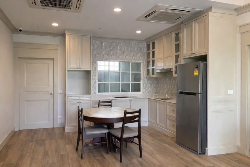 ให้เช่า! บ้านเดี่ยวสไตล์ยุโรป พร้อมพื้นที่สวนขนาดใหญ่ ติดถนนไม่ต้องเข้าซอย (SPSSR116), สมุทรปราการ, สุขุมวิท107, สำโรงเหนือ, เมืองสมุทรปราการ, สมุทรปราการ, 180 ตร.ม., บ้านเดี่ยว ให้เช่า, โดย Khun Poon, 500177383 - DDproperty.com