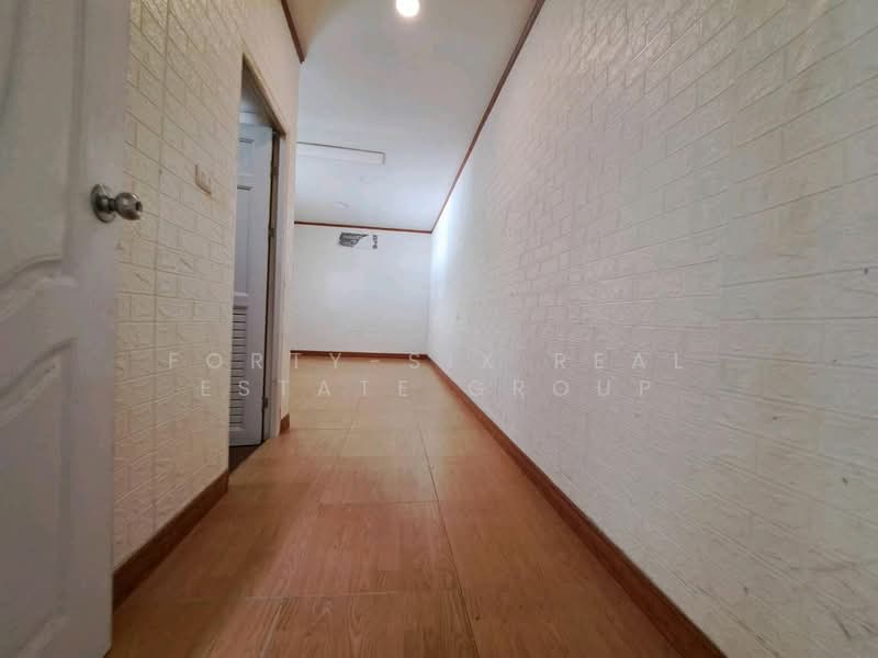 Supalai Park Ville Romklao-Suvarnabhumi, Bangkok, Romklao Road, Min Buri, Min Buri, Bangkok, 5 Bedrooms, 345 sqm, Single Detached House For Sale, by Forty-Six Real Estate Group, 500177386 - DDproperty.com