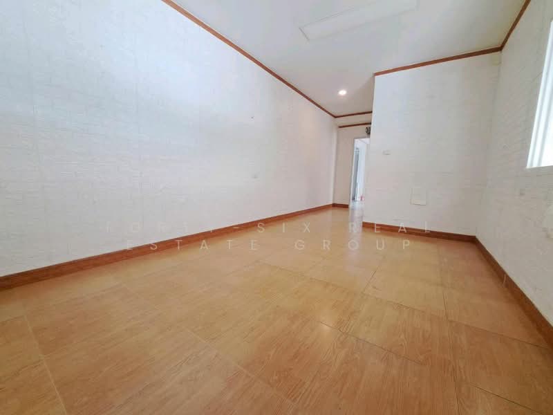 Supalai Park Ville Romklao-Suvarnabhumi, Bangkok, Romklao Road, Min Buri, Min Buri, Bangkok, 5 Bedrooms, 345 sqm, Single Detached House For Sale, by Forty-Six Real Estate Group, 500177386 - DDproperty.com