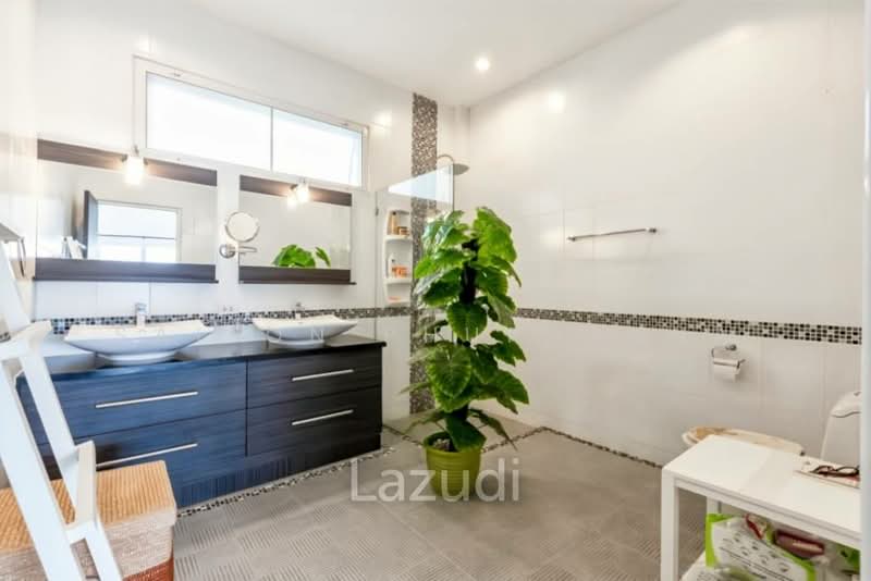 The Lees 1, Prachuap Khiri Khan, Thap Tai, Hua Hin, Prachuap Khiri Khan, 6 Bedrooms, 380 sqm, Villa For Sale, by Saifon Phuphanna, 500177389 - DDproperty.com