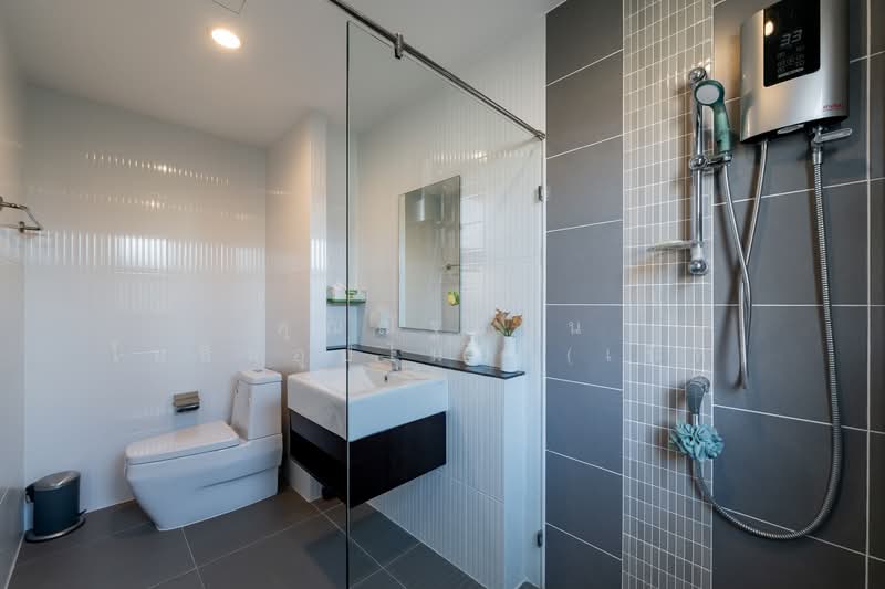 Baan Klang Muang Sathorn-Suksawat, Samut Prakan, 29 Suk Sawat 39, Bang Phung, Phra Pra Daeng, Samut Prakan, 4 Bedrooms, 218 sqm, Semi-Detached House (Twin House) For Sale, by คุณณัฐธนิน โยธินอุปไมย (เน็ท), 500177406 - DDproperty.com