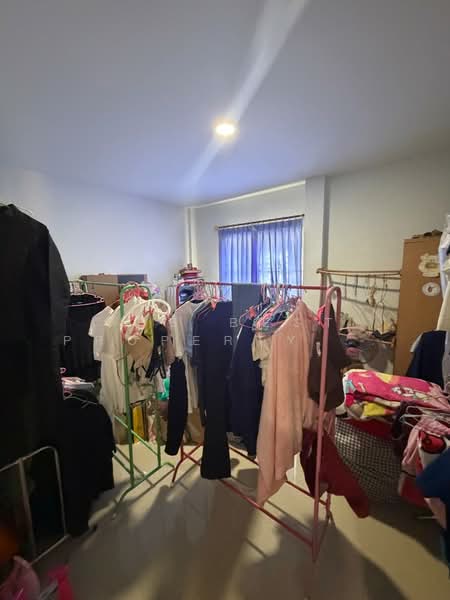 หมู่บ้านเฟื่องฟ้าวิลล่า 15 เฟส 3 แพรกษา สมุทรปราการ, สมุทรปราการ, แพรกษาใหม่, เมืองสมุทรปราการ, สมุทรปราการ, 120 ตร.ม., บ้านแฝด ขาย, โดย The Best Property หญิง, 500177408 - DDproperty.com