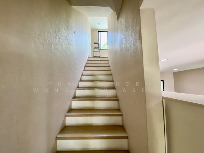 Baan Klang Muang Rama 9-Ramkhmahaeng : บ้านกลางเมือง พระราม 9-รามคำแหง, กรุงเทพ, ซอย รามคำแหง 39, พลับพลา, วังทองหลาง, กรุงเทพ, 149 ตร.ม., ทาวน์เฮ้าส์ ให้เช่า, โดย Thananthorn Wongvarnkaseam, 500177413 - DDproperty.com