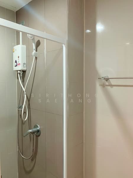 Airlink Residence, Bangkok, Rom Klao Road, Khlong Sam Prawet, Lat Krabang, Bangkok, 1 Bedroom, 29 sqm, Condo For Rent, by Sirithong Saetang, 500177414 - DDproperty.com